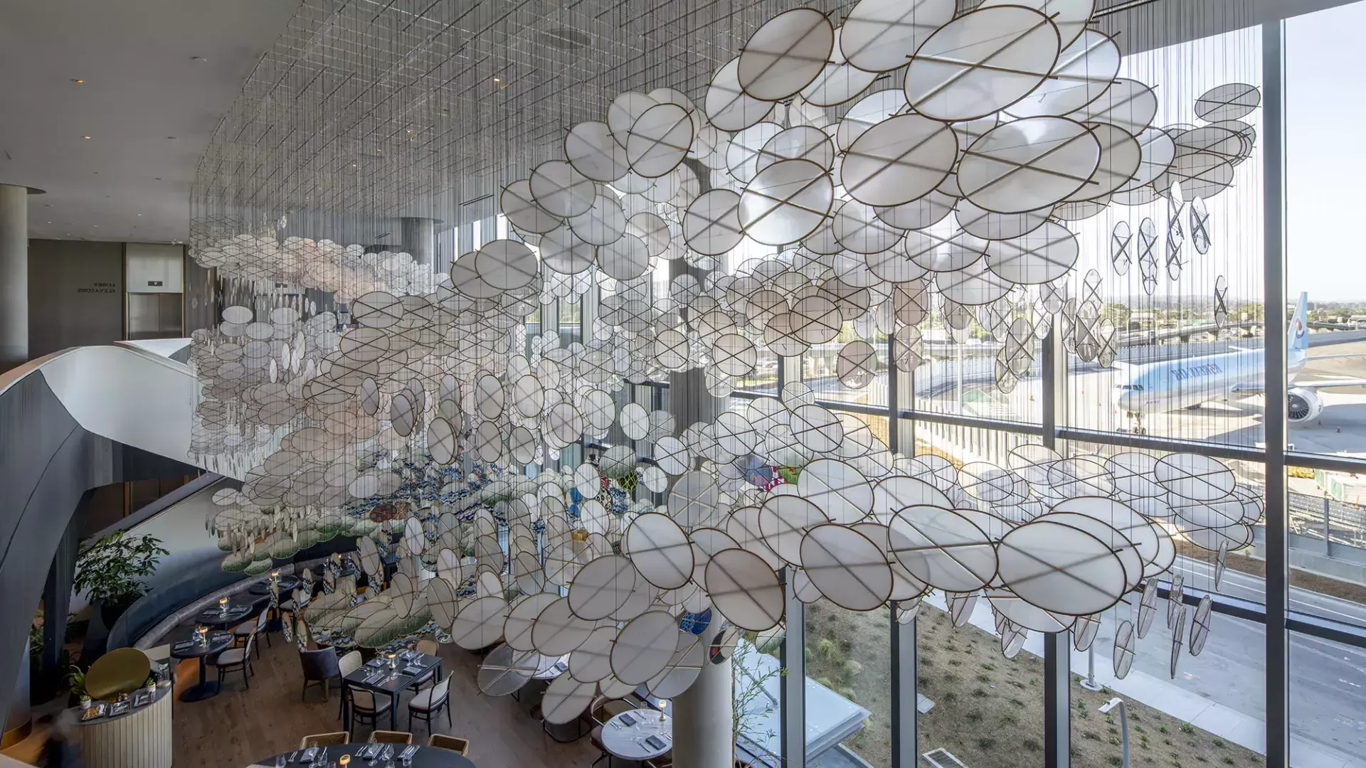 Jacob Hashimoto al Grand Hyatt dell'OFS